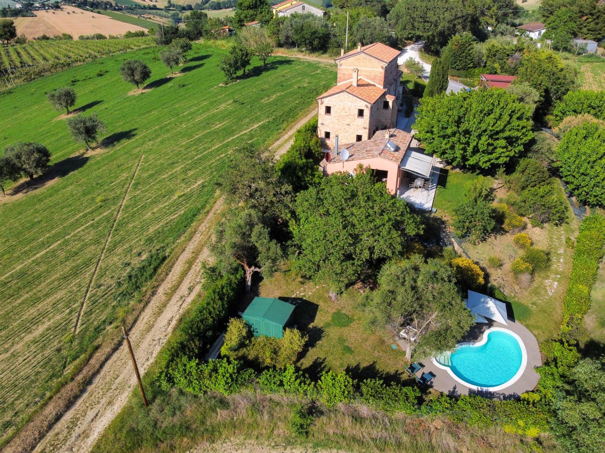 Casali Marchigiani - Ville Vacanza Private Con Piscina Ostra 外观 照片